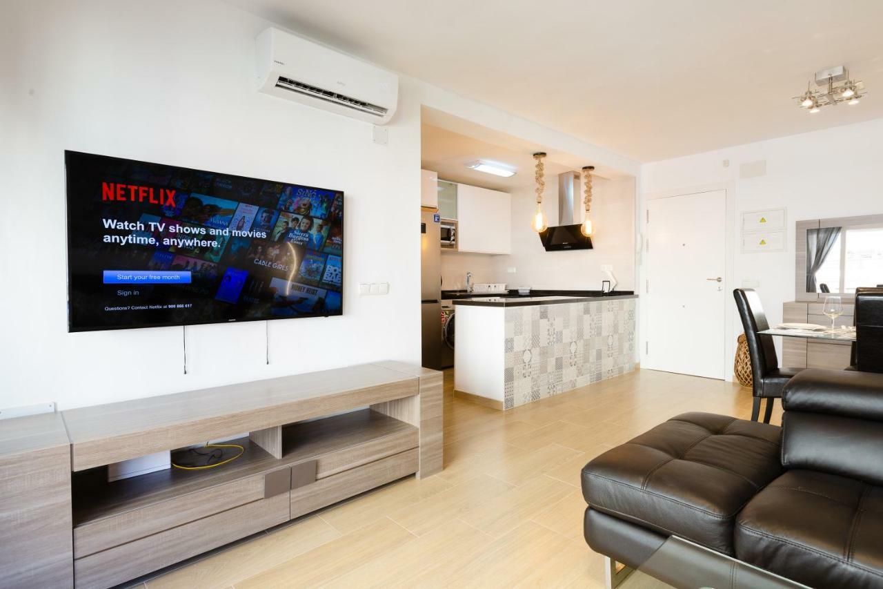 Picasso Daisy Apartamento Fuengirola